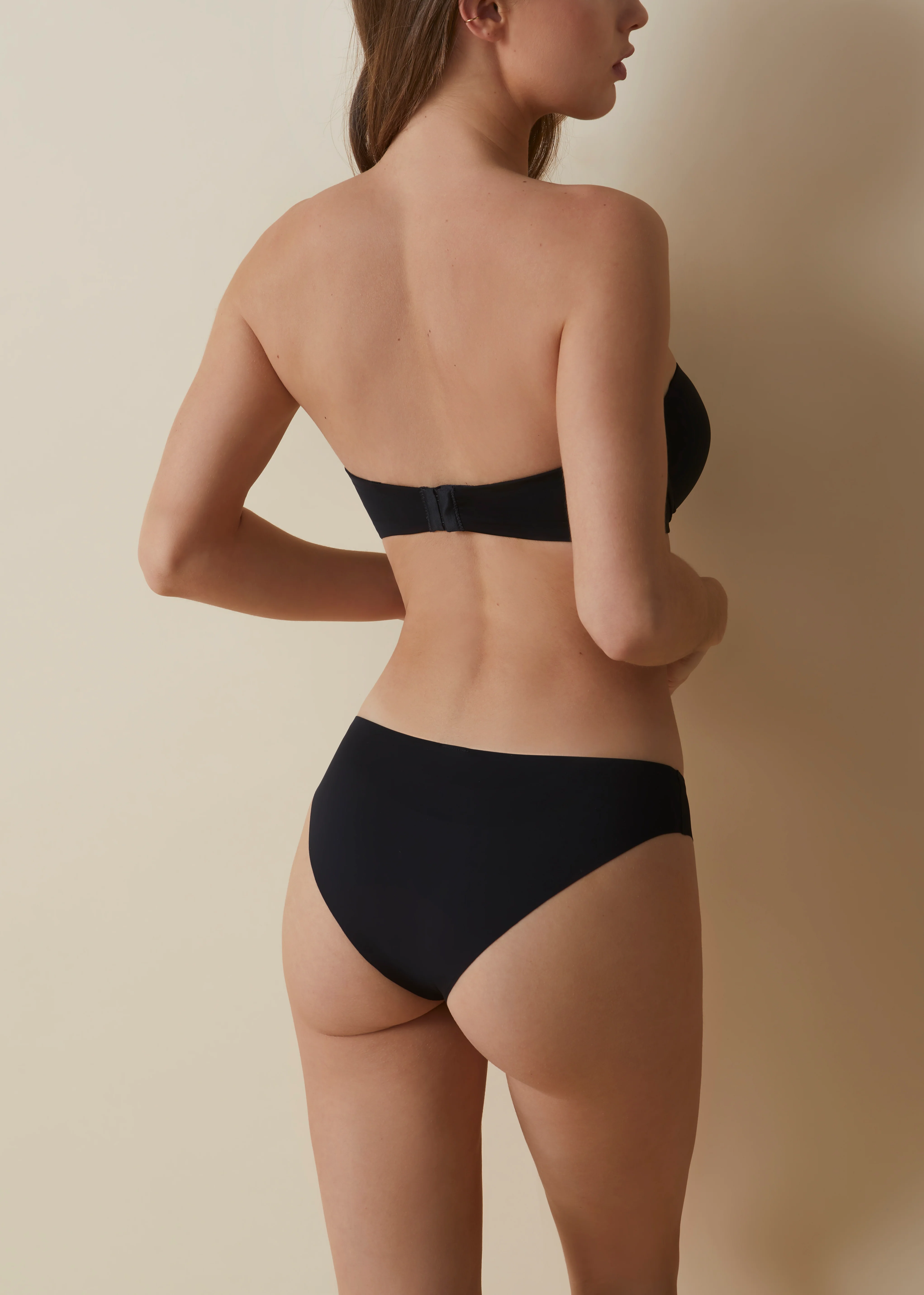 Reggiseno a fascia con ferretto e coppe push-up con colore naturale - Image 16