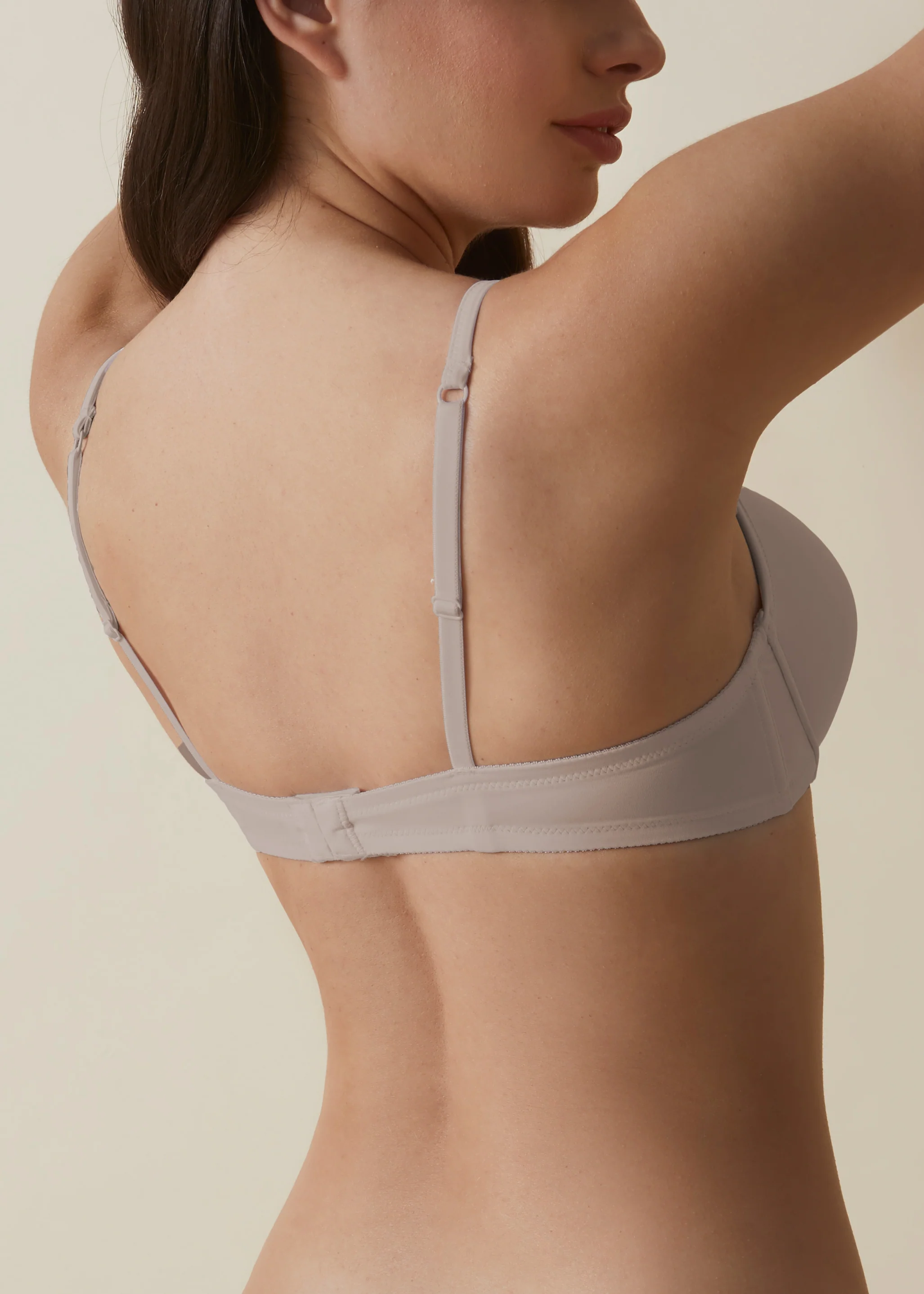 Reggiseno scollato a V con ferretto e coppe doppio push up - Image 14
